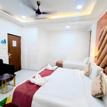 Hotel Small Daddy Plus Calangute Luaran gambar